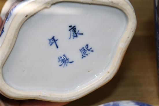 A pair of Chinese blue and white tea caddies height 19.5cm